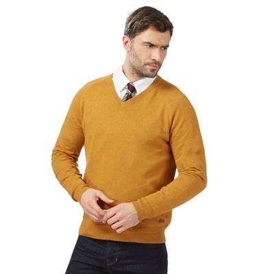 Mustard wool-rich V-neck jumper